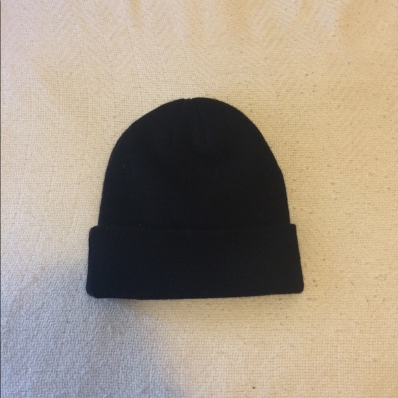 Reason Brand Beanie with mercedes logo OS - Picture 3 of 3